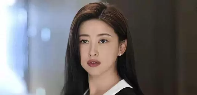 《蜜语纪》大结局纪封未拦许蜜语，打破言情剧情感绑架套路：相关图片